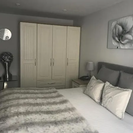 White Hart Otel St Austell