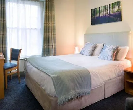 Otel White Hart 3*